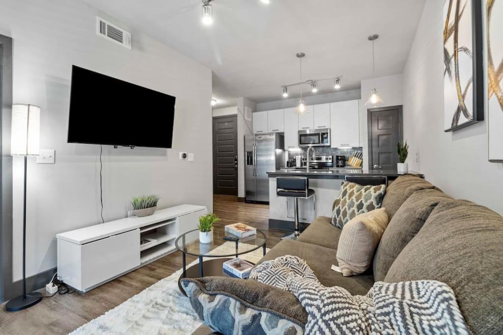 Urban Oasis, Pool Gym Dog Park Free Wifi Apartment Austin Exterior photo